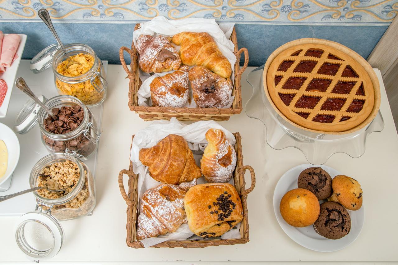 Bed and Breakfast Piccolo Imperiale Roma Exterior foto